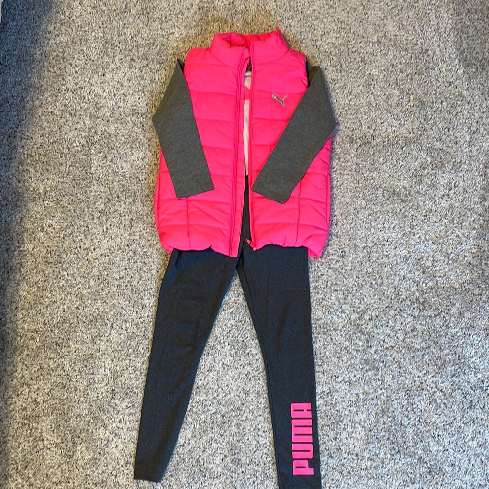Girls Super Cute PUMA pink/gray/white Outfit size 10-12